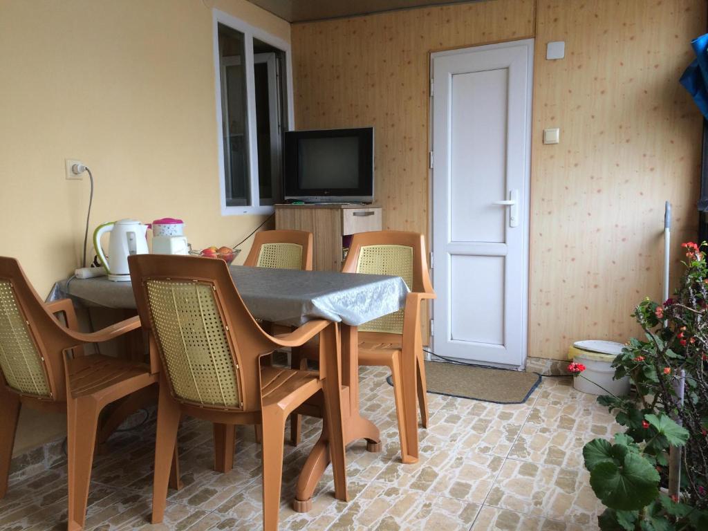 Homestay Seaside by Manuchar room 2
